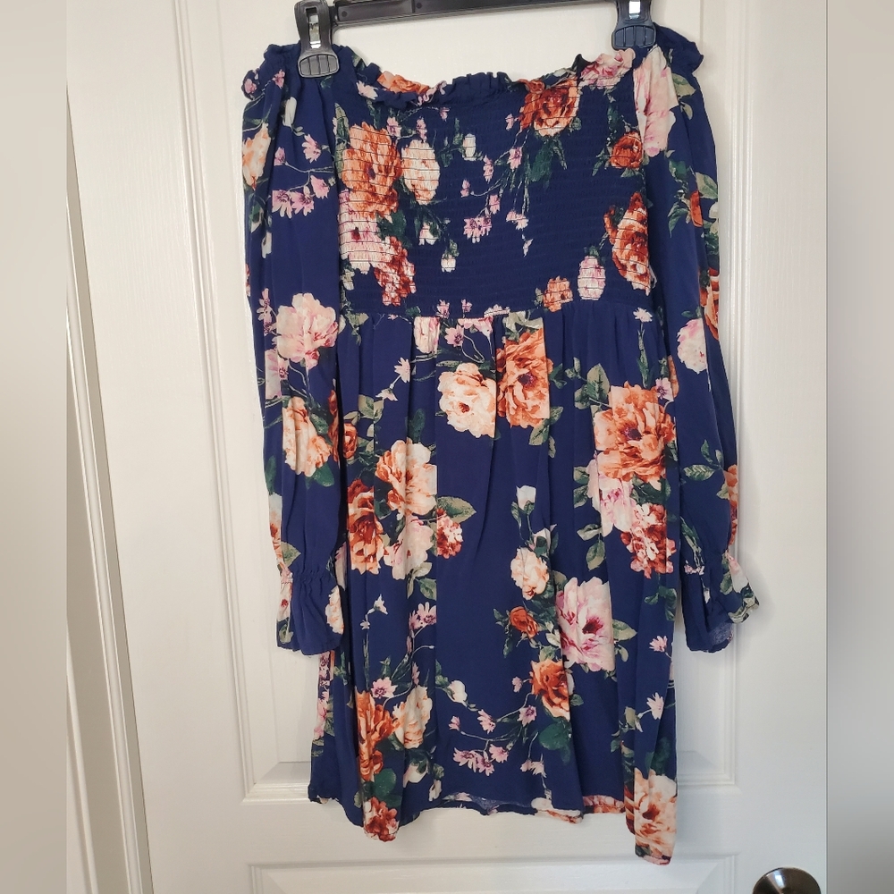 Short sundress with long sleeves
